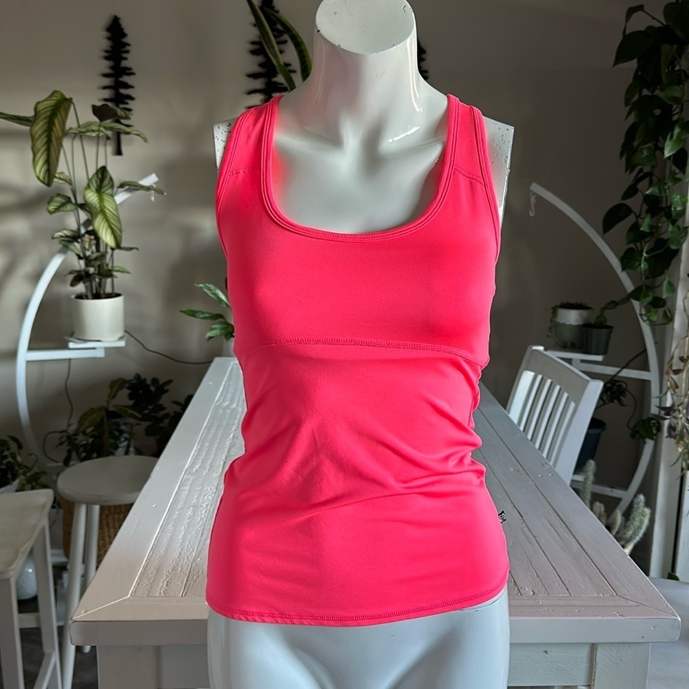 La vie en rose aqua racer backed fluorescent, pink black workout built-in bra